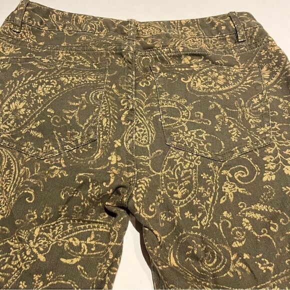 Chaps Women's Jeans Green and tan Paisley Size 4 - Picture 7 of 9